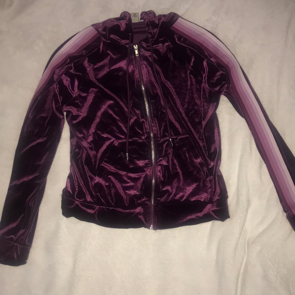 Forever 21 purple velvet hoodie